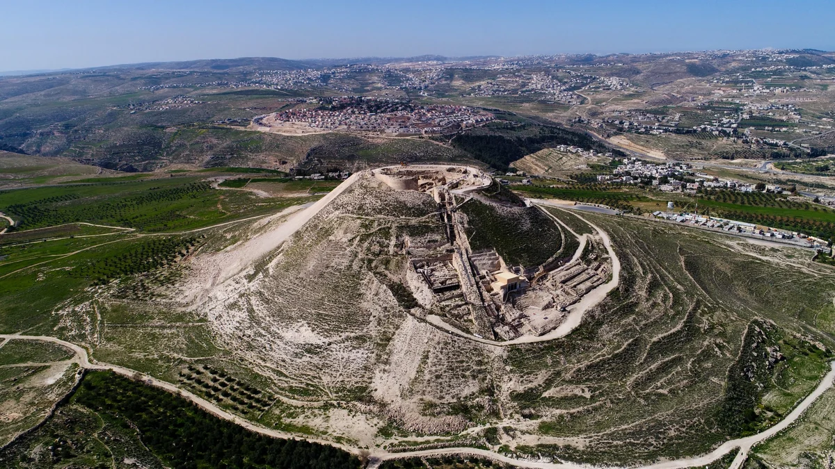 Pelerinaj în Țara Sfântă: Tur spiritual de 14 zile prin Iordania și Israel